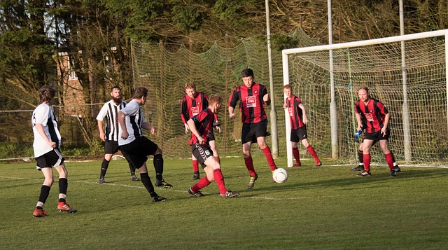 卡牌大师？皇马本场主裁本赛季此前7场西甲出示35黄6红