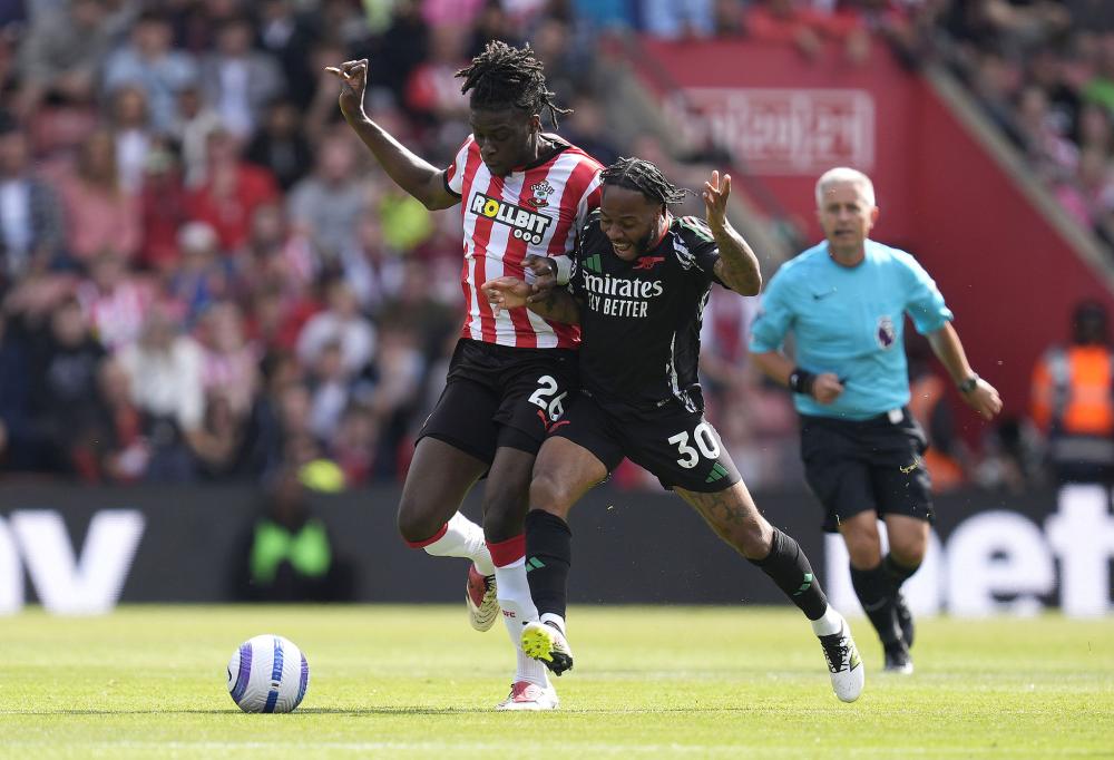 中国足协杯历年亚军榜单：山东泰山7次居首，申花3次